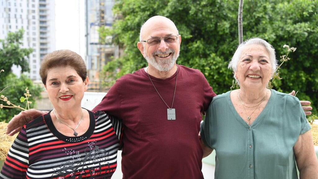מימין לשמאל: פרידה שבתאי, אריה טביק וראומה זלצר