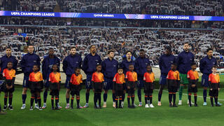 פריז סן ז'רמן ושחקני אסטון וילה