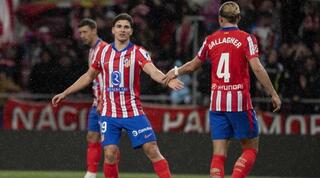 חוליאן אלברס חוגג