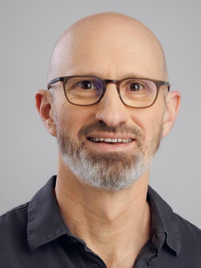 ד"ר ערן מילט