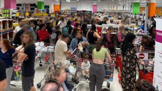 עומסים במתחם ג'מבו החדש בבאר שבע 