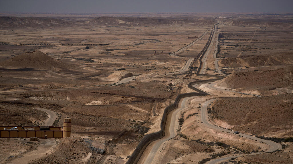 הגבול בין ישראל למצרים 16.4