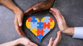 מודעות לאוטיזם