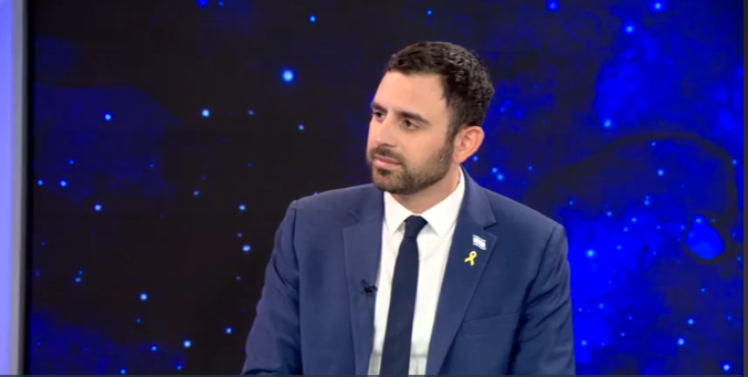Eylon Levy 