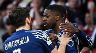 שחקני פאריס סן ז׳רמן חוגגים