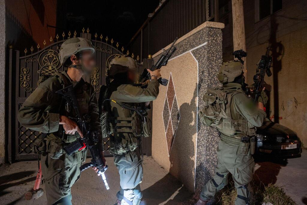 כוחות צה"ל עצרו ביהודה ושומרון שני חשודים בהסתה ברשתות החברתיות, שקראו להמשך הצתות ופיגועים בכלל הגזרה