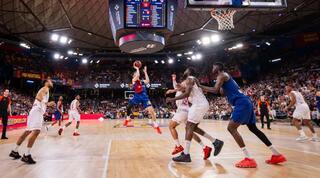 ברצלונה מול מונאקו