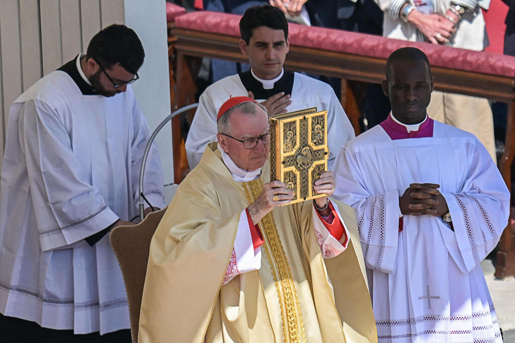 Cardinal Pietro Parolin (Photo: Damien MEYER / AFP) הקרדינל פייטרו פרולין מזכיר המדינה של הוותיקן מועמד לתפקיד האפיפיור אפיפיור