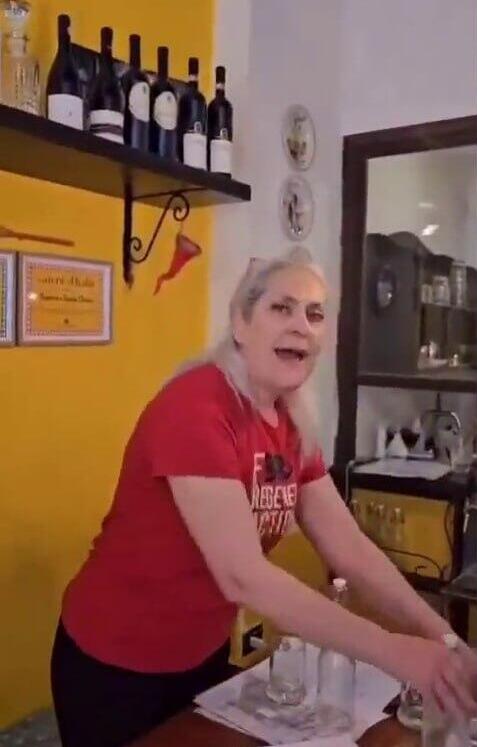  זוג ישראלי סולק ממסעדה בנאפולי