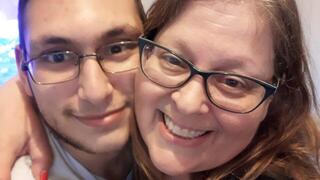 חירות נמרודי עם בנה תמיר 