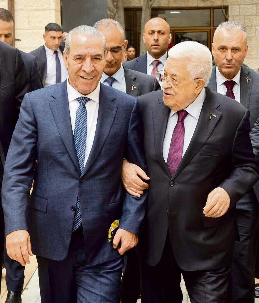 חוסיין א־שייח' וסנדקו הפוליטי אבו־מאזן