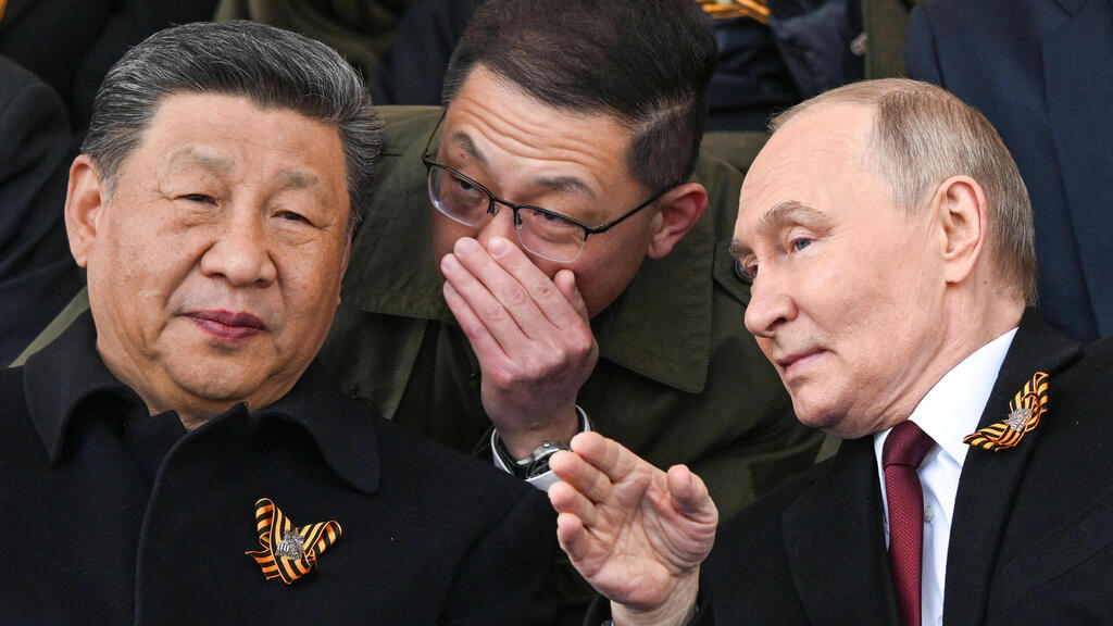 נשיא רוסיה פוטין עם נשיא סין שי ב מוסקבה לרגל מצעד ניצחון