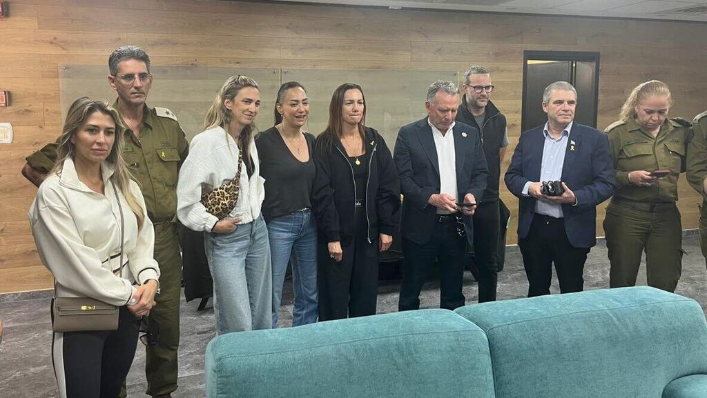 משפחתו של עידן אלכסנדר מחכה לשובו ברעים