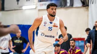 שחקן בני הרצליה שלו לוגשי