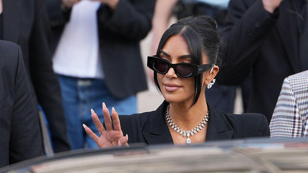 קים קרדשיאן פריז