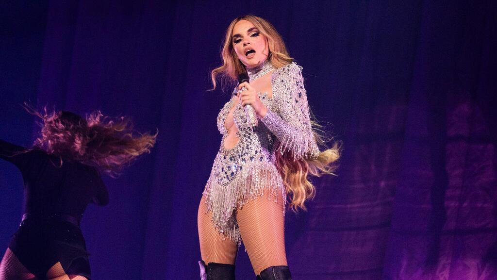 Spain Eurovision 2025 final (Photo: Corinne Cumming/EBU) נציגת ספרד ביצוע גמר אירוויזיון 2025