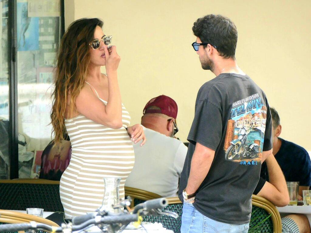 רונה לי שמעון פפראצי