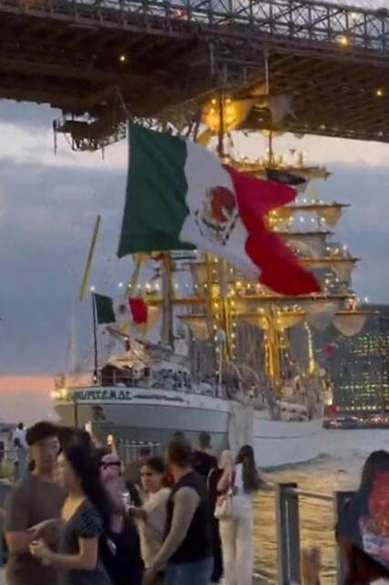 Mexican naval ship after it crashes into the Brooklyn Bridge in New York 