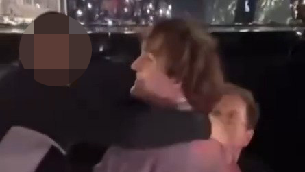  Dutch protester blocked from reaching Yuval Raphael on stage during the Eurovision Song Contest finals 