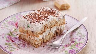 עוגת ריקוטה עם תפוזים מסוכרים ושוקולד