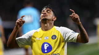 שחקן מכבי ת"א ווסלי פטאצ'י חוגג