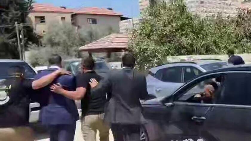 משלחת של שגרירים ודיפלומטים ערבים ואירופאים נתקלה בירי מצד כוחות צה"ל, במהלך ביקור בג'נין