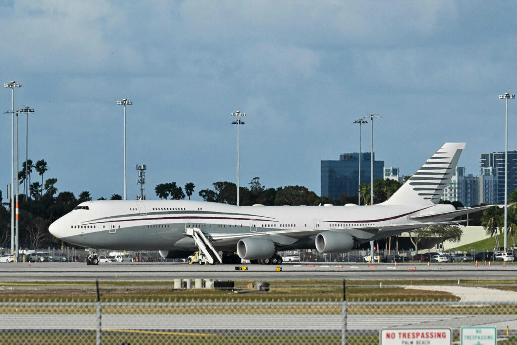 A Qatari Boeing 747 at the Beach International airport last February (Photo: Roberto Schimdt / AFP) A Qatari Boeing 747 at the Beach International airport last February
