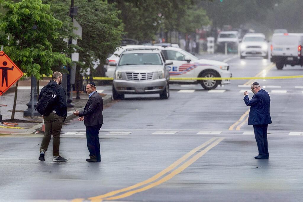 Scene of the DC attack in which two Israelis were killed (Photo: Tasos Katopodis/ AFP) זירת הפיגוע בוושינגטון