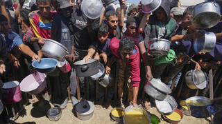 תור לחלוקת מזון בעזה