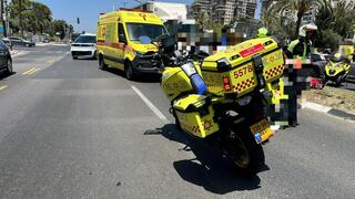 רוכבת גלגינוע נהרגה בתאונת דרכים עם משאית ברחוב דרך נמיר בתל אביב
