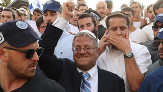 איתמר בן גביר בשער שכם