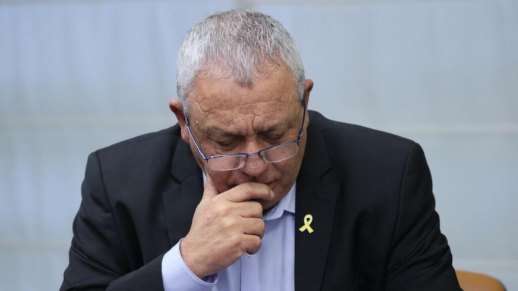גדי איזנקוט בישיבת סיעה