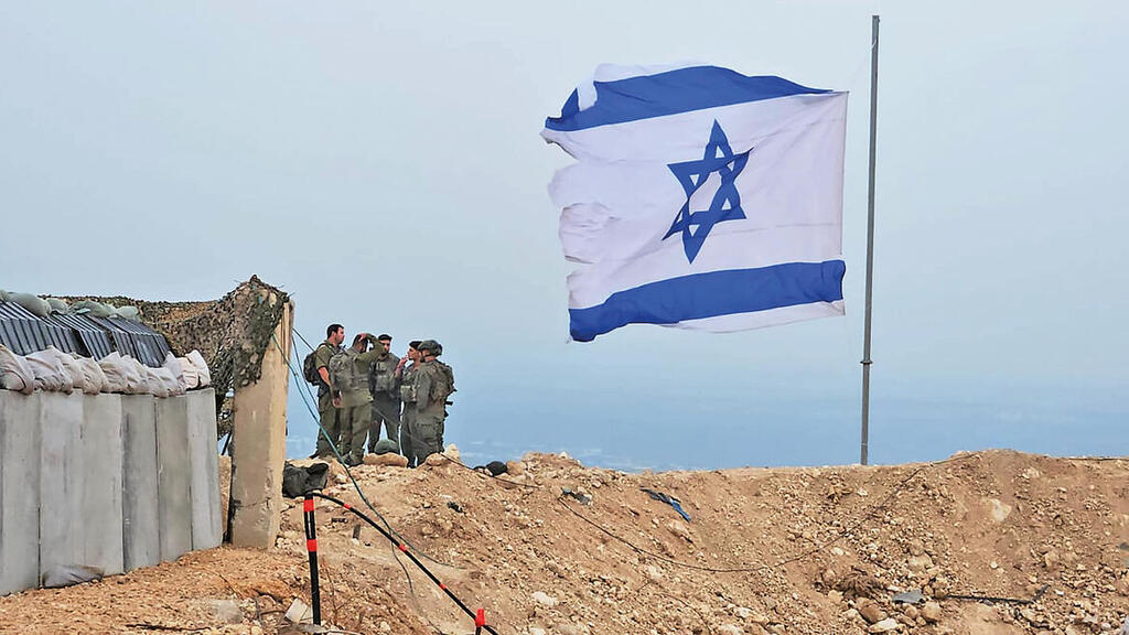 Israeli troops in Lebanon (Photo: Yoav Zitun) yk14386555
