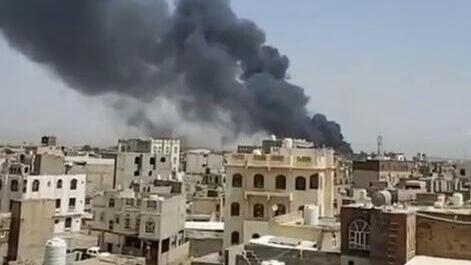 Israeli attack on Sana'a airport תקיפה ישראלית בשדה התעופה בצנעא