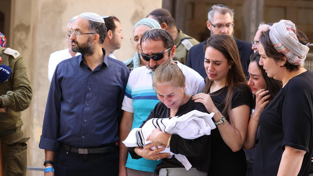 הלווייתו של התינוק רביד חיים ז"ל