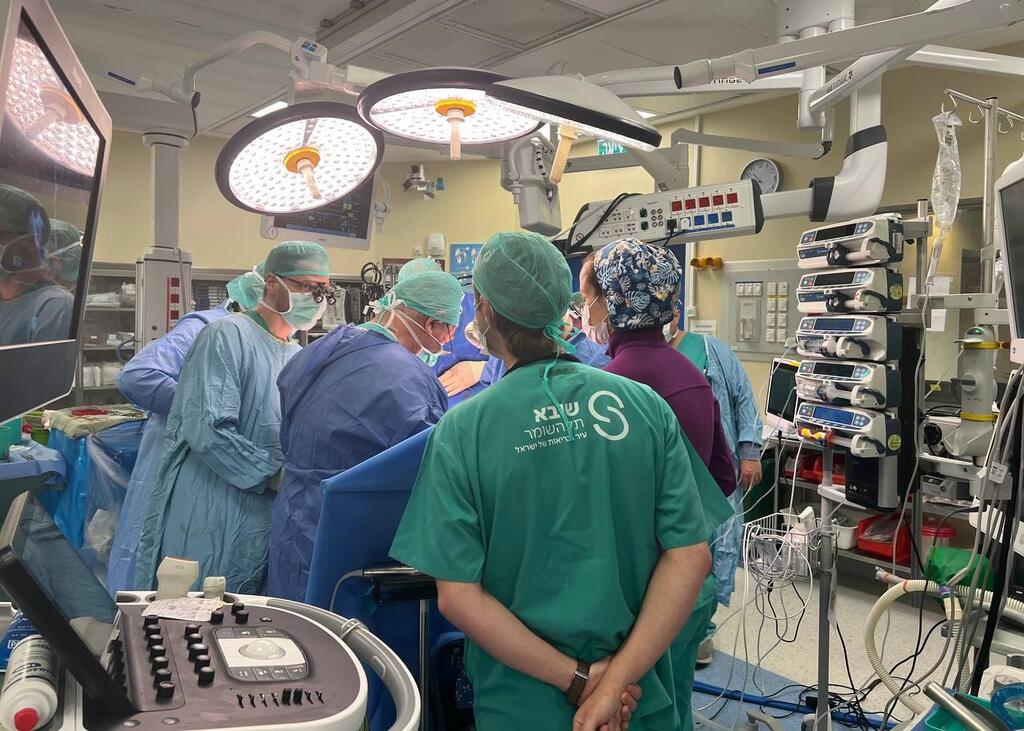 השתלת לב מלאכותי מתקדם Aeson מתוצרת CARMAT במרכז הרפואי שיבא