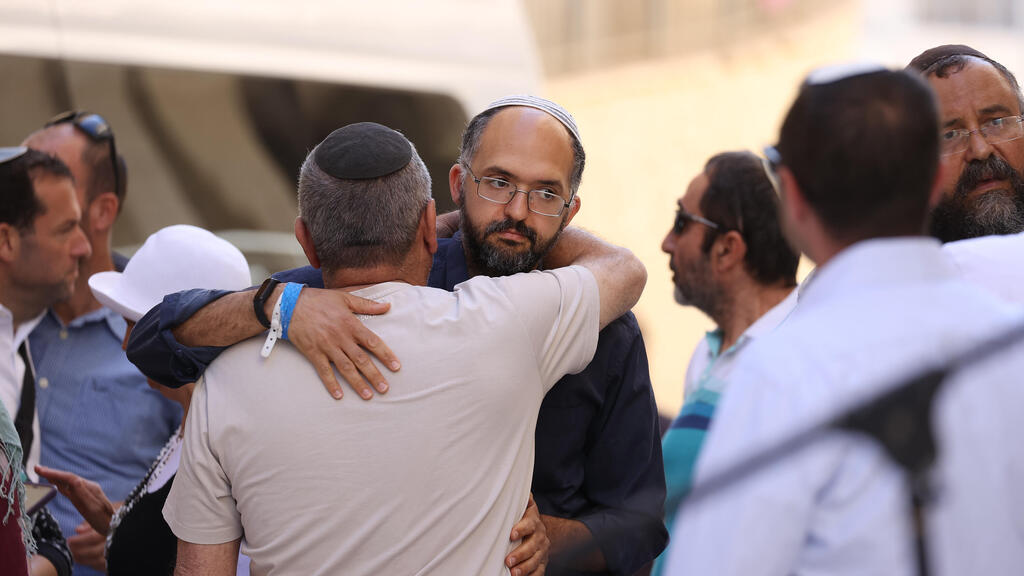 הלווייתו של התינוק רביד חיים ז"ל