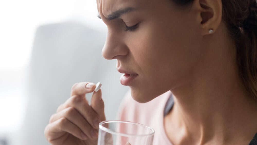 Migraine is not 'just a headache' but a chronic neurological condition (Photo: Shutterstock) כדורים משככי כאב