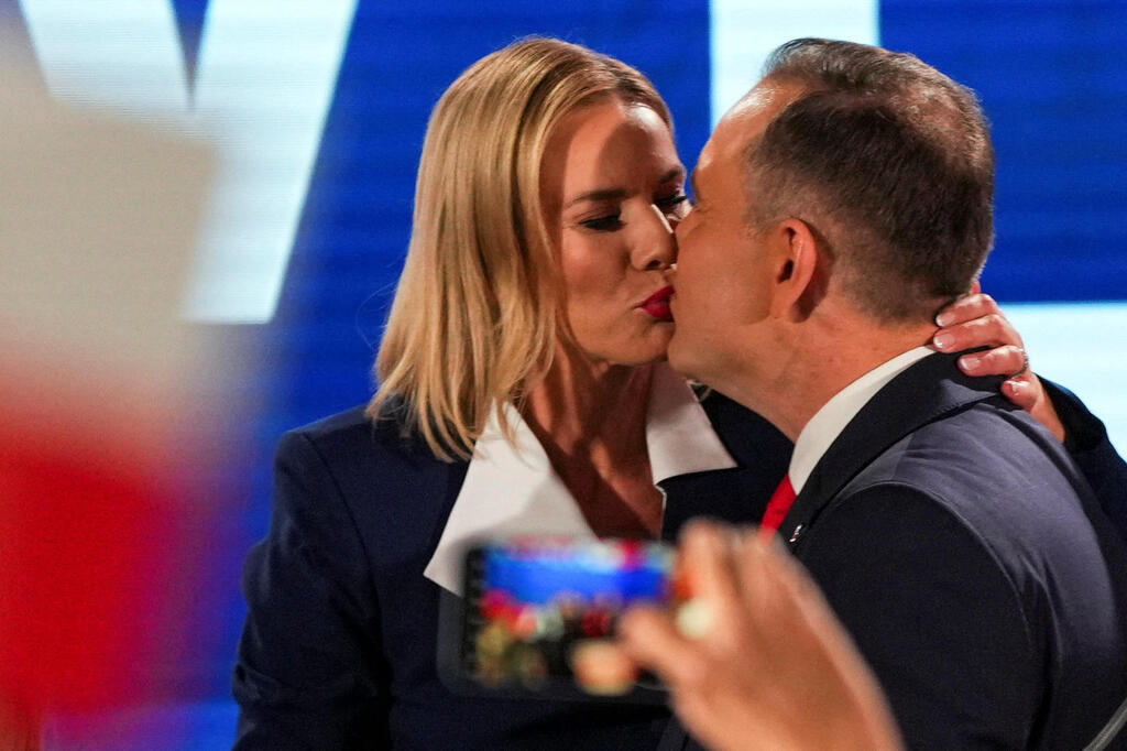 קרול נברוצקי