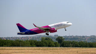 מטוס וויז אייר WIZZ AIR
