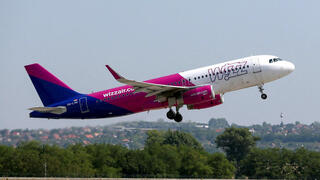 מטוס וויז אייר WIZZ AIR