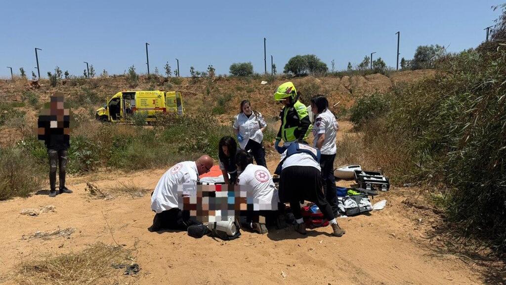 נער בן 13 נמצא ירוי  בחניה של מתחם יס-פלאנט בראשון לציון
