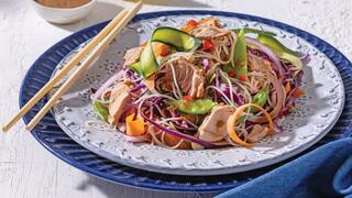 סלט טונה אסייתי