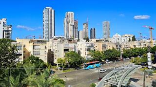 מגדלים בתל אביב