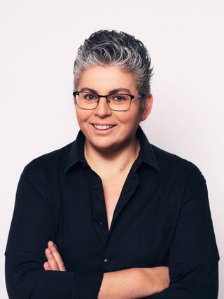 Dr. Bella Barda Barkat 