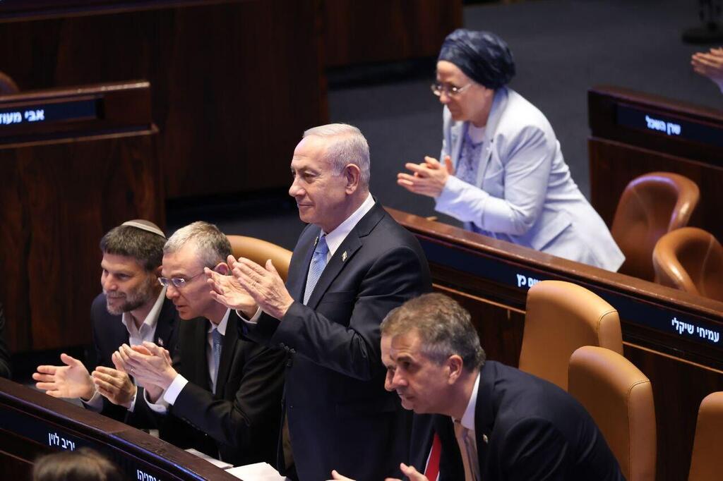 Prime Minister Benjamin Netanyahu, Finance Minister Bezalel Smotrich and Minister Orit Strock (Photo: Alex Kolomoisky) נשיא ארגנטינה חביאר מיליי מבקר בכנסת בירושלים