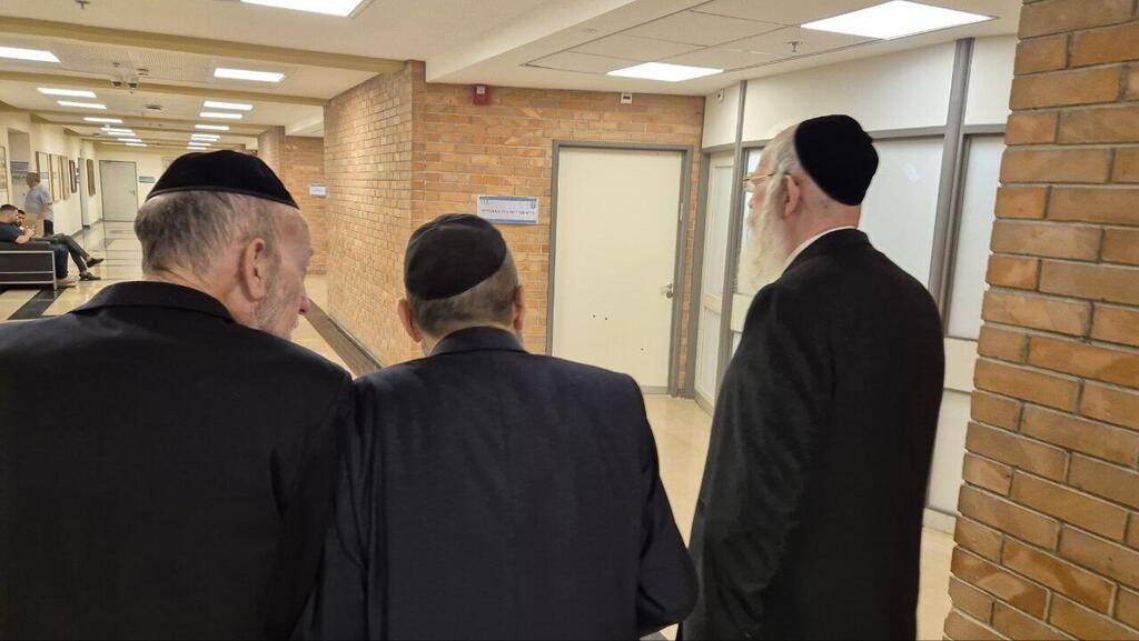 יצחק גולדקנופף, אורי מקלב ומשה גפני בכנסת