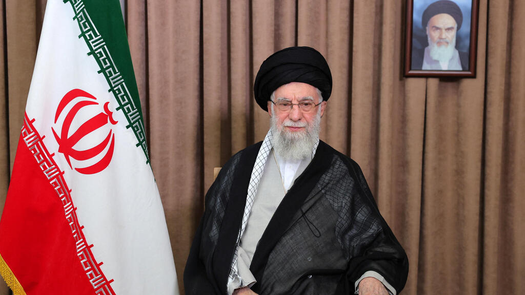 Али Хаменеи (Фото: Office of the Iranian Supreme Leader/WANA (West Asia News Agency)/Handout via REUTERS) עלי חמינאי