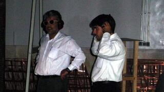 ⁠מוחמד מהדי תהראנצ'י (משמאל) באחד הניסויים של פרויקט הגרעין האיראני