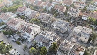 ההריסות בראשון לציון לאחר הפגיעה הישירה